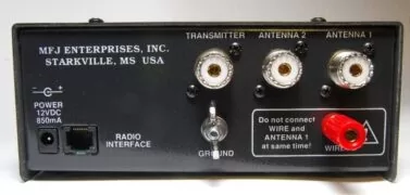 MFJ-929, 200W AUTO TUNER, LCD/MTR, 1.8-30MHz 2
