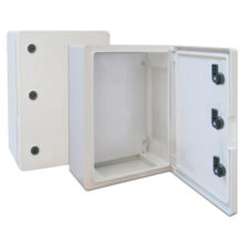 ΠΙΝΑΚΑΣ ΠΛΑΣΤΙΚΟΣ ΣΤΕΓΑΝΟΣ 600X800X260 IP65 CP5009 CET