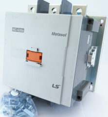 LS 3P 440KW 440VAC 2NO2NC MC-800a 03.017.0403