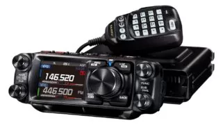 Yaesu FTM-510DE / FTM-510D πομποδέκτης αυτοκινήτου C4FM VHF UHF 55W με έγχρωμη οθόνη και μικρόφωνο