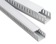 ΚΑΝΑΛΙ SLOT 4mm 25X25 (10-25TMX) PXC 2M CHS 2 ΚΑΝΑΛΙ SLOT 4mm 25X25 (10-25TMX) PXC 2M CHS 1