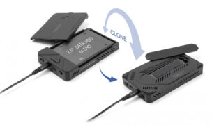 DELOCK θήκη M.2 NVMe & SATA SSD/HDD 42020, 10Gbps, λειτουργία κλώνου 8 DELOCK θήκη M.2 NVMe & SATA SSD/HDD 42020, 10Gbps, λειτουργία κλώνου 2