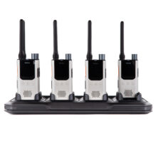 Pack 8 Hytera S1 Pro UHF (White Pearl) + Πολλαπλός Φορτιστής – DMR Digital, έως 3W