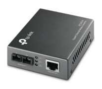 TP-LINK Gigabit Multi-Mode Media Converter MC200CM, Ver. 4.0 2 TP-LINK Gigabit Multi-Mode Media Converter MC200CM, Ver. 4.0 1
