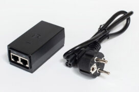 UBIQUITI Gigabit PoE Adapter POE-24-12W-G, 24V, 0.5A 12W, με power cable 6 UBIQUITI Gigabit PoE Adapter POE-24-12W-G, 24V, 0.5A 12W, με power cable 2
