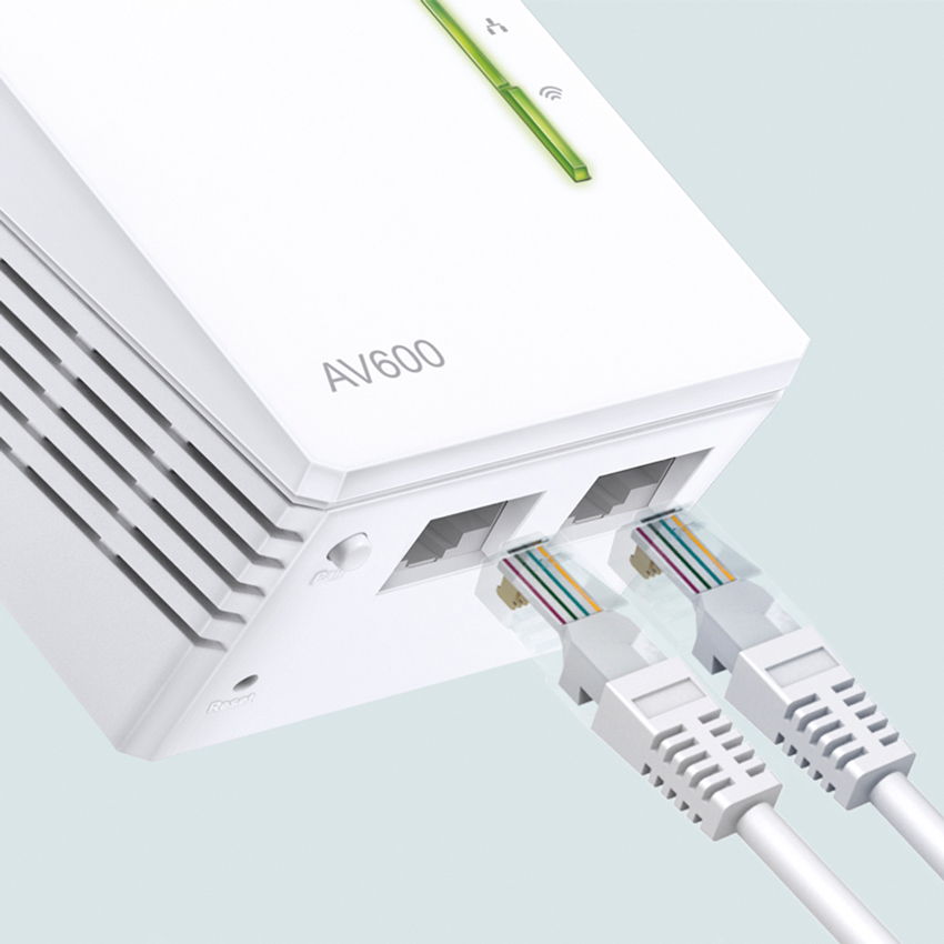 TP-LINK Wi-Fi Powerline Extender, AV600 300Mbps, Ver. 4.0 4 TP-LINK Wi-Fi Powerline Extender, AV600 300Mbps, Ver. 4.0 - Image 2