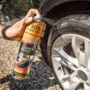 MOJE AUTO γυαλιστικό σπρέι ελαστικών 19-022, 520ml 2