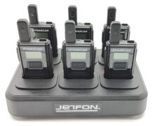 Dynascan 3A Pack 6 Επαγγελματικά PMR-446 USB-C + Πολλαπλός Φορτιστής 6 Θέσεων 12 Dynascan 3A pack 6 επαγγελματικοί ασύρματοι PMR-446 με πολλαπλό φορτιστή 6 θέσεων